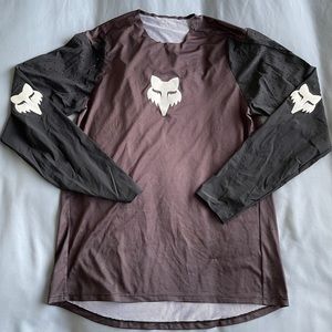 Fox Racing mountain bike jersey and pants